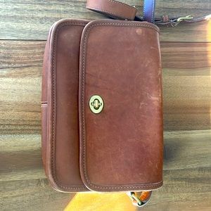 Vintage Coach crossbody leather purse